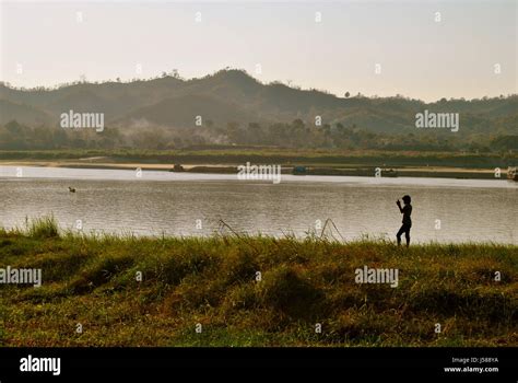 Myanmar Rivers Hi Res Stock Photography And Images Alamy