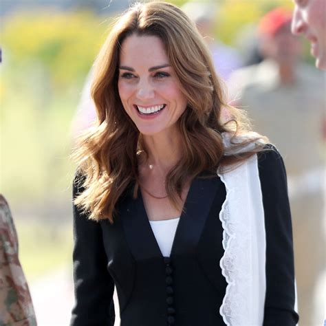 Kate Middleton Estrena Un Vestido De Corales Del Que Ahora Transcienden