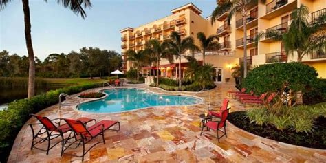 At inn at pelican bay, guests enjoy an outdoor pool, a fitness center, and a spa tub. Inn at Pelican Bay Weddings | Get Prices for Wedding ...