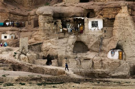 Cave Homes In Bamiyan Afghanistan Steve Mccurry Steve Mccurry