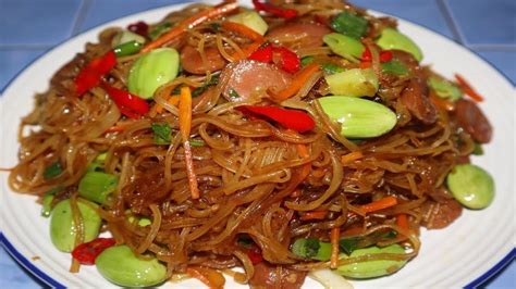 In indonesian language nasi means (cooked) rice and tim means steam. Bumbu Mie Goreng Sedap Dan Mantap Ala Rumahan