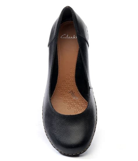Clarks Black Ballerinas Price In India Buy Clarks Black Ballerinas Online At Snapdeal