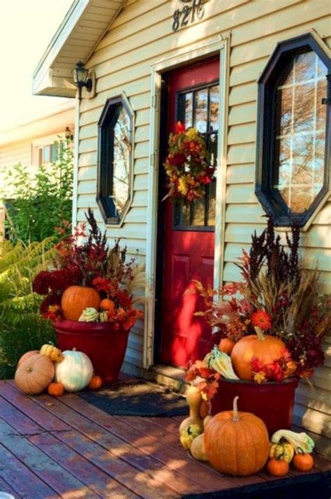 32 Lovely Outdoor Fall Theme Porch Decor Ideas Fall Outdoor Decor