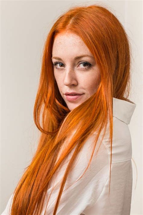 Pin By Lisa Jones On Long Hair Beautiful Red Hair Red Hair Woman Ginger Hair