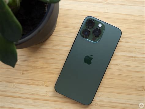 Check Out Apples New Green And Alpine Green Iphone 1313 Pro