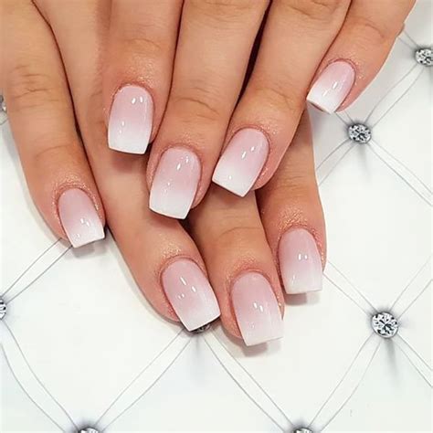 18 Beautiful Ombre Nail Design Ideas for 2020 - The Trend ... Here, the pink transits from a shimmering milky shade that reflects the light once the.