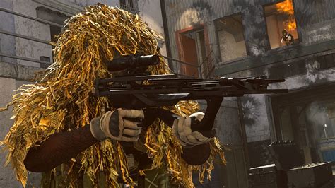 Uh Oh This Ghillie Suit Is Literally Turning Call Of Duty