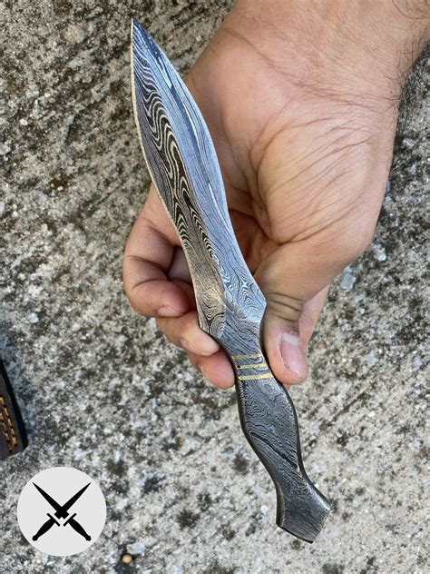Custom Hand Forged Damascus Steel Hunting Dagger Boot Knife Etsy
