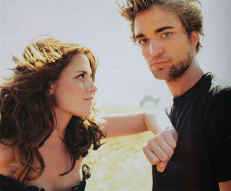 Rob And Kristen Via Vanity Fair Twilight 2008 Twilight Cast Twilight Series Kristen Stewart