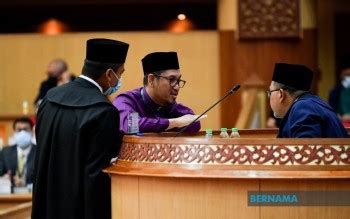 Yb dato' seri mustapha mohamed (menteri di jabatan perdana menteri). BERNAMA - Ahmad Faizal akur keputusan ahli Dewan Undangan ...
