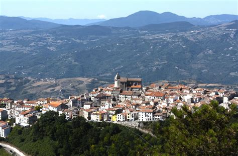 La Guida Sul Comune Di Schiavi Di Abruzzo Ch In Abruzzo Italia