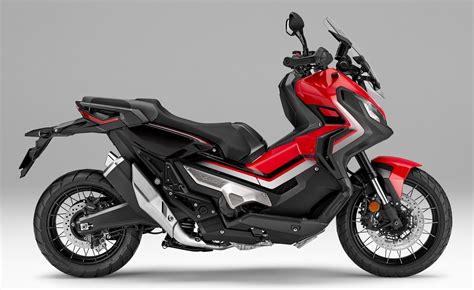 Does it really deserve the 'adv' title? 2020 Honda ADV 150 Announced for Indonesia - Extreme Power ...