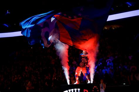 Sixers Throwback Anthem Becomes The Soundtrack Of A Comeback The New York Times