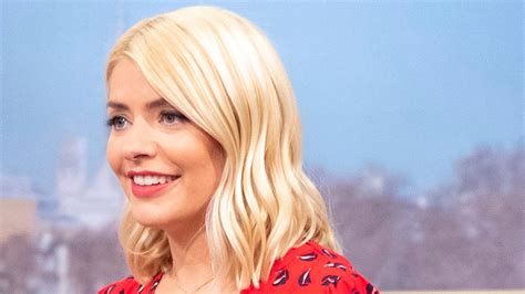 Holly Willoughbys Red Whistles Dress Has This Morning Fans Racing To