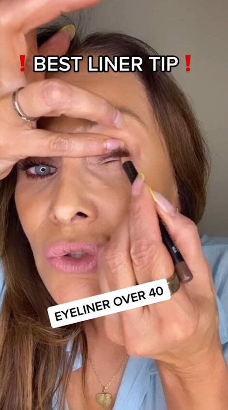 How To Apply Eyeliner For My Women Over 40 Upstyle