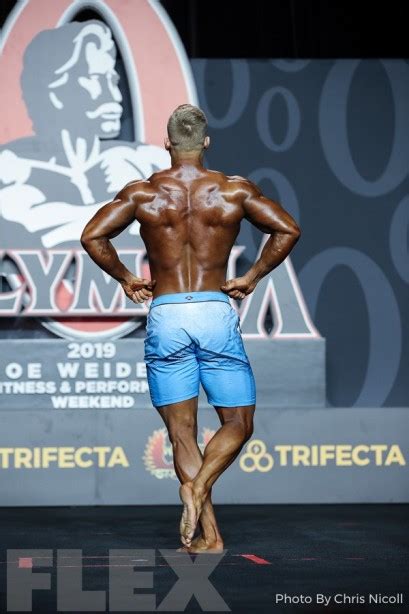 Ondrej Kmostak Men S Physique 2019 Olympia Muscle And Fitness
