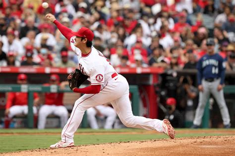 Shohei Ohtani Loves Pitching At Home