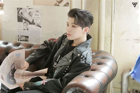 Seventeen 8th mini album 「your choice」発売決定! 【SEVENTEEN】天才!ウジが作詞作曲した楽曲提供曲まとめ♡