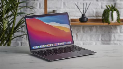 Battery life is also great, and performance is excellent as well. MacBook Air M1 và MacBook Pro M1: MacBook Nào Tốt Nhất ...