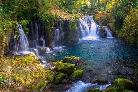 10 Pretty Waterfalls In Japan Thatll Leave You In A Trance