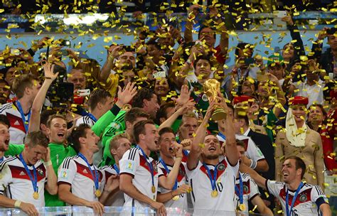 Filegermany Lifts The 2014 Fifa World Cup Wikimedia Commons