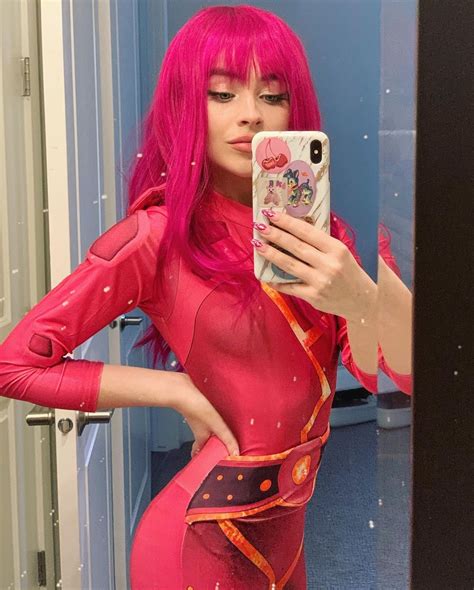 Sabrina Carpenter Dressed Up In A Lava Girl Costume For Halloween Pics The Fappening