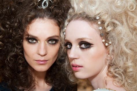 Runway Beauty Chanel Cruise 2015 Hair And Makeup Look Makeup For Life
