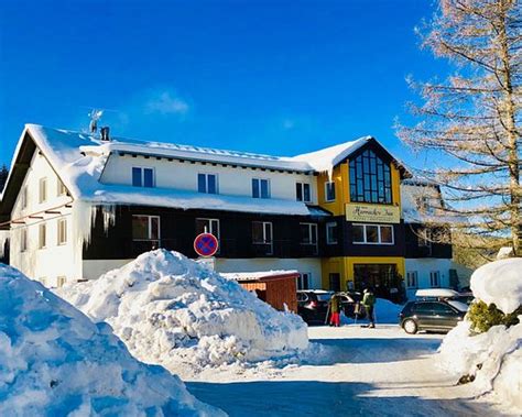 While the natural beauty of krkonoše national park and karkonosze national park can be enjoyed by anyone, those looking for an activity can check out. Die 10 Besten Harrachov Angebote 2021 - Tripadvisor