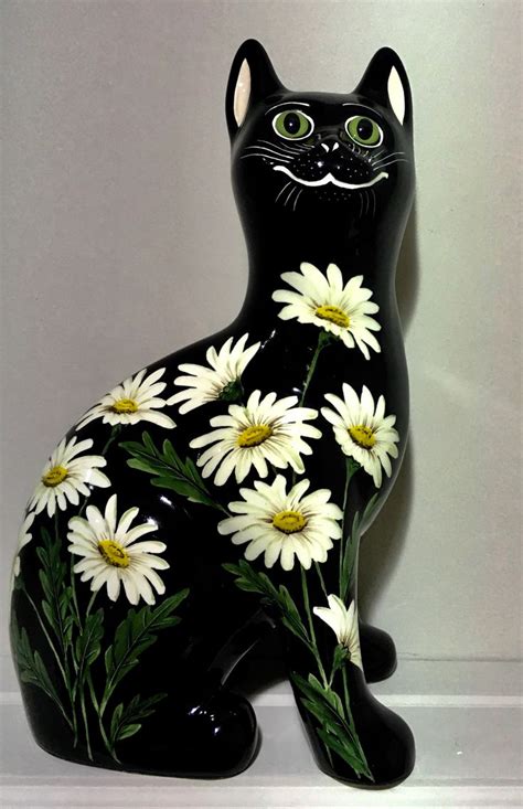 Wemyss Ware Large Marguerite Cat By Griseldahill Pottery Ltd Cat