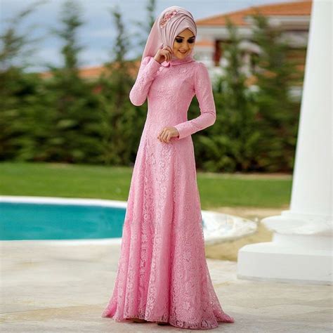 Modest High Neck Long Sleeve Muslim Evening Dresses Pink Lace 2017 Islamic Abaya Kaftan Evening