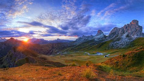 Giau Pass Sunset Italy Grass Road Sky Dolomites Beautiful Valley