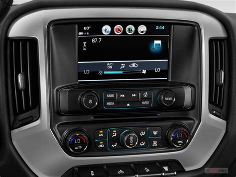 2018 Chevrolet Silverado 1500 Interior Tech Dimensions Comfort Vlr