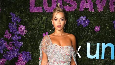 Rita Ora In Ralph And Russo Couture At The Luisaviaroma For Unicef