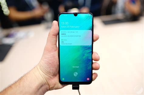 The company has launched a slew of smartphones under its 'a' and 'm' series. Samsung Galaxy A50 : déjà disponible chez Boulanger et la ...