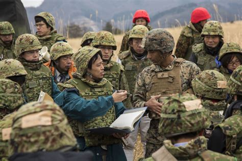Land Of The Rising Army Militarism In Japan Glimpse From The Globe
