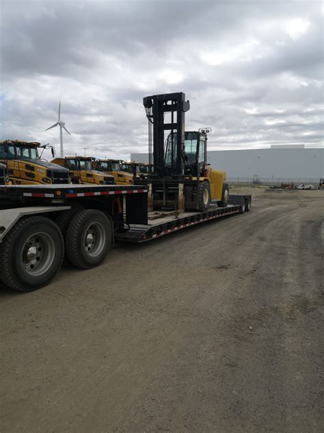 Big Rig Towing Transports Forklift Big Rig Towing And Recovery