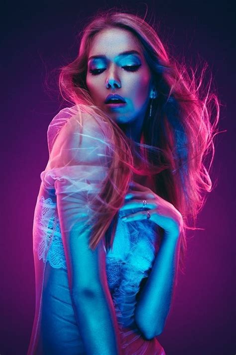20 Colored Gel Photography Examples — Richpointofview Neon