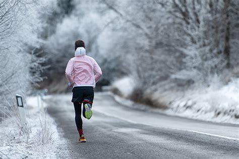 9 Tips For Exercising Outdoors In The Winter Peoplehype