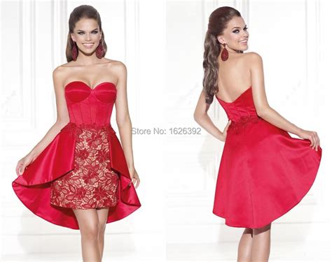 Fashion Short Red Cocktail Dresses Lace Sweetheart Plus Size A Line Party Dress Mini Prom Gowns