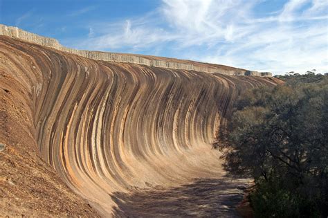 The region has deeply weathered (up to about 165 feet 50 metres), kaolinized. Landmarks of Western Australia | Wondermondo