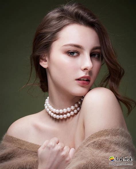 岁白俄美少女嫩模网友称她为拥有天使面孔的美人神仙颜值 新闻资讯 高贝娱乐