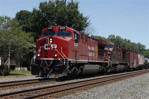 CP announces hydrogen powered locomotive pilot project - Thoughtful ...