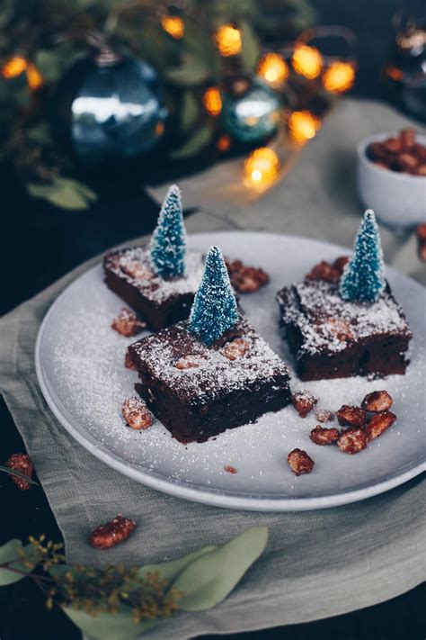 Brownies mit gebrannten Mandeln - Leckeres Rezept für die Adventszeit