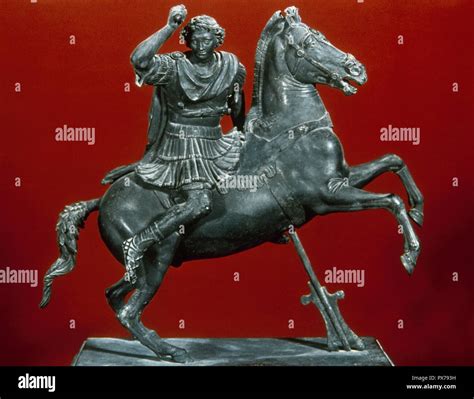 Statue Alexander Great Horse Bucephalus Fotos Und Bildmaterial In