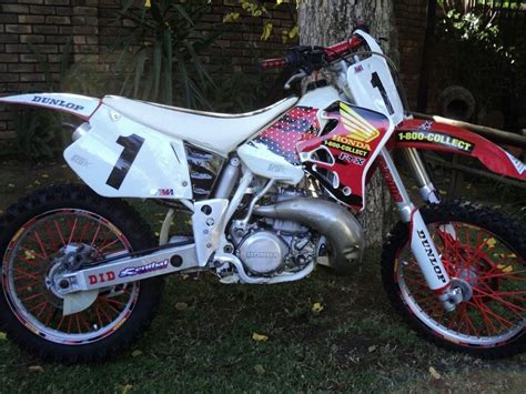 The gas tank was aluminum. Honda CR 250 1991 and 1996 - Old School Moto - Motocross ...