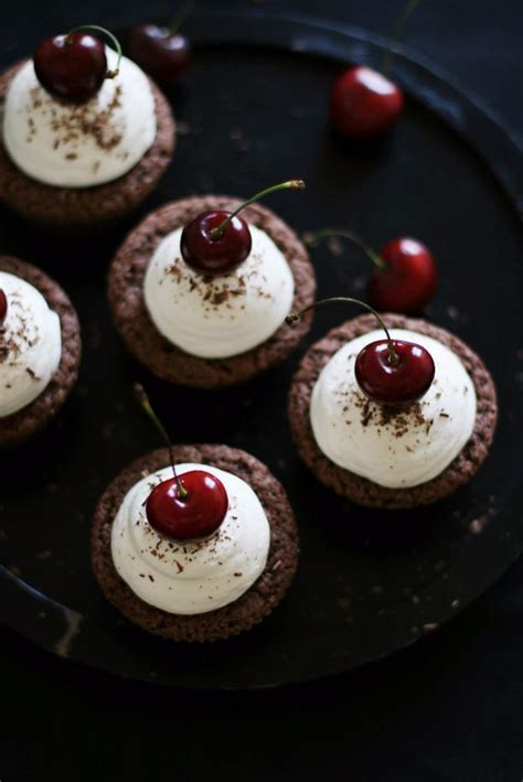 With these dreamy cupcakes you get a soft and fluffy vanilla cupcake topped with a sweet cotton. 40 Cool Cupcake Decorating Ideas