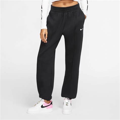 Buy Nike Womens Sportswear Essential Fleece Sweatpants In Dubai Uae Sss
