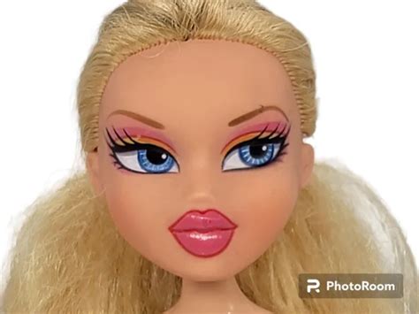 Mga Bratz Nude Doll Dynamite Cloe Blonde Hair With Brown Highlights Blue Eyes 1495 Picclick