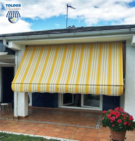 Toldo Amarillo Blanco Toldo Toldos Para Casas Toldo Terraza