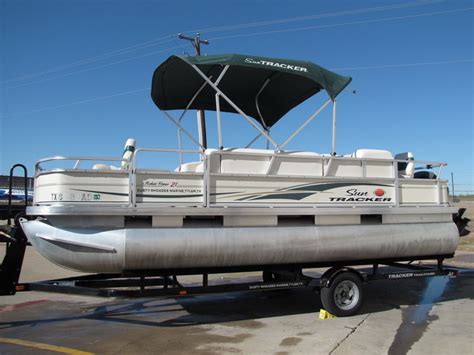 Sun Tracker Fishing Barge 21 Signature Series 2006 For Sale For 100